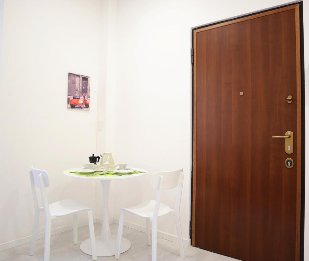 Ferienwohnung Navigli Tiny Bright House Mailand Exterior foto